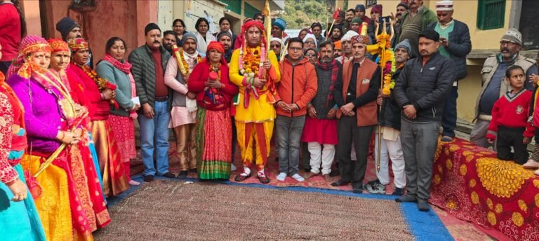 पांडव लीला का भव्य आयोजन” ग्राम पंचायत गंवाणा धनारी में तीन दिवसीय पांडव लीला का आयोजन