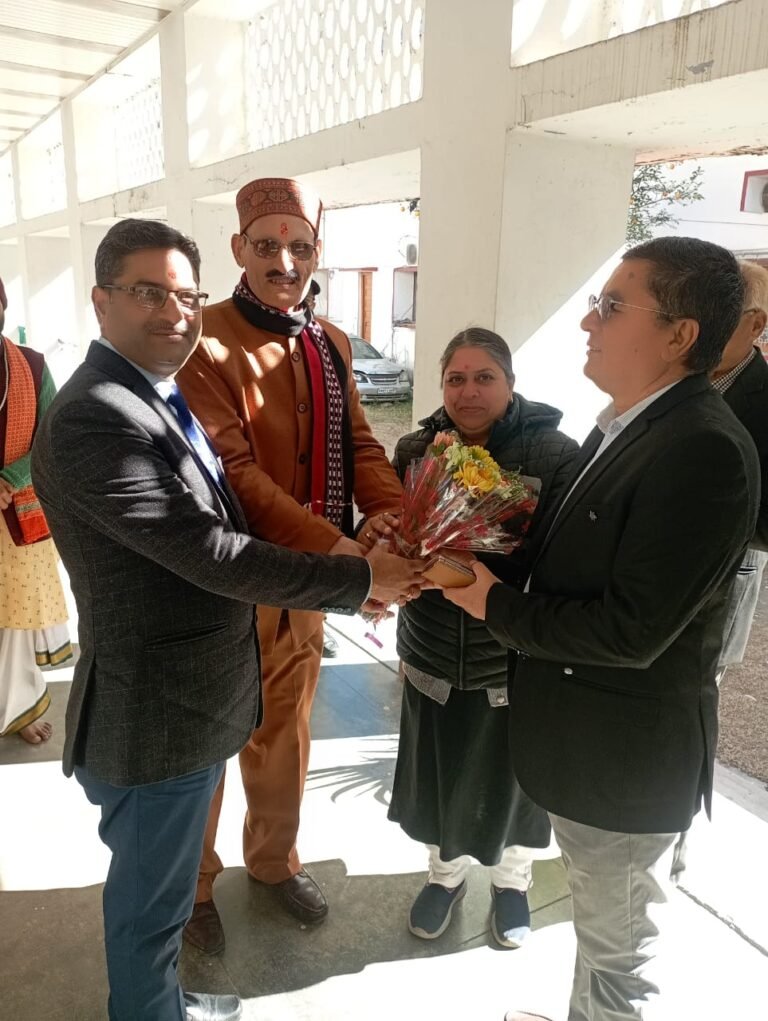 जिला उपभोक्ता विवाद प्रतितोष आयोग का न्यायालय कलक्ट्रेट परिसर में होगा संचालित,डीएम ने कक्ष का किया उदघाटन