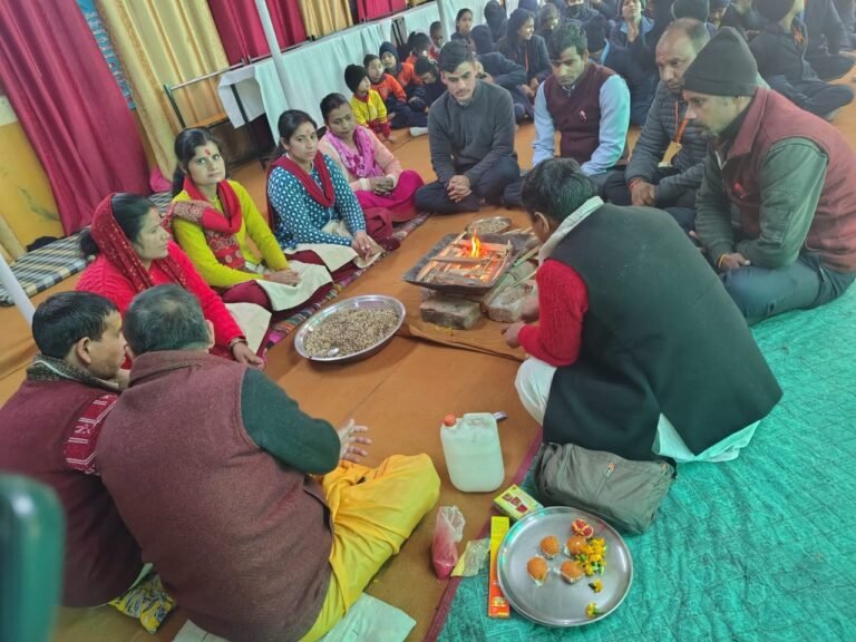 धूमधाम  से मनाया गया बसन्त पंचमी  का पर्व