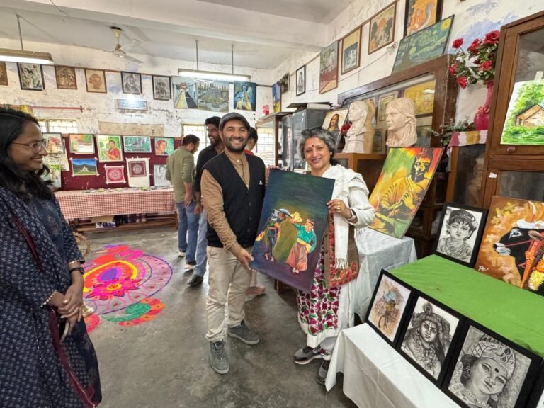 महाविद्यालय उत्तरकाशी के चित्रकला विभाग में दो दिवसीय परिषदीय वार्षिक चित्रकला प्रदर्शनी का आयोजन