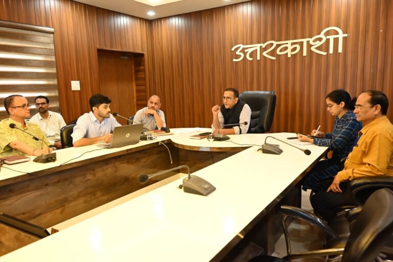 पंचायत चुनाव मतगणना हेतु  रेंडमाइजेशन प्रक्रिया हुई संपन्न 31 जुलाई को खुलेंगे सभी प्रत्याशियों के भाग्य का पिटारा