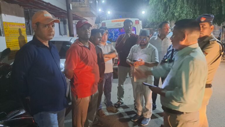 ब्रेकिंग न्यूज़ उत्तरकाशी  दुखद खबर. पहाड़ी से पत्थर गिरने कारण एक व्यक्ति की मौत