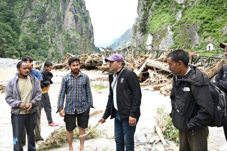 आधारभूत संरचनाओं को पटरी में लाने के लिए स्वंय सतर्कता से मॉनिटरिंग कर रहे है DM प्रशांत आर्य