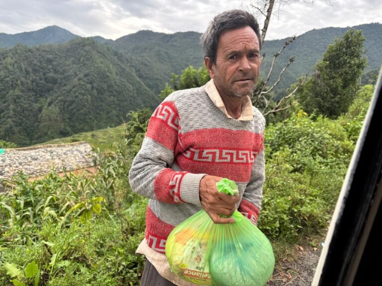 पोखरी के  ग्रामिणो की आवाज बने विनोद