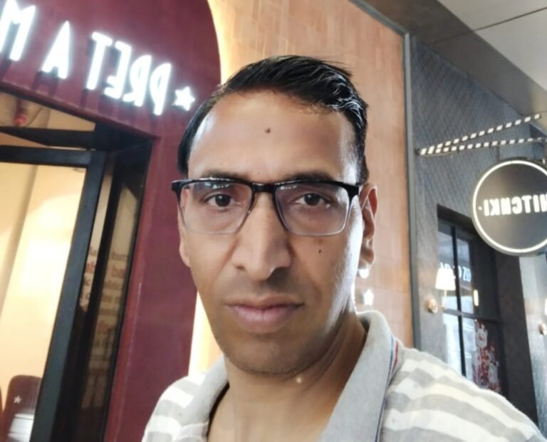 राजकीय आयुर्वेदिक चिकित्सालय की बदहाल स्थिति और  असफलताओं पर संजय पाण्डे ने उठाया गंभीर सवाल*