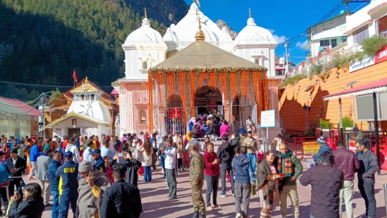 गंगोत्री धाम में मां गंगा के मंदिर के कपाट शीतकाल के लिए हुए बन्द