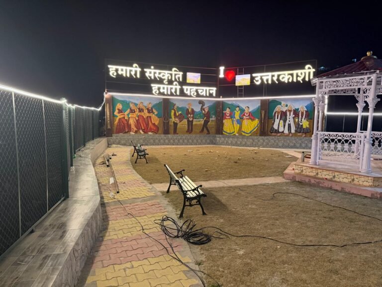 नगर पालिका परिषद बाड़ाहाट बोर्ड के 1 वर्ष पूर्ण होने पर उपलब्धियाँ