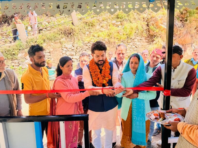 ग्राम दिकथोल आज एक ऐतिहासिक पल का साक्षी बना